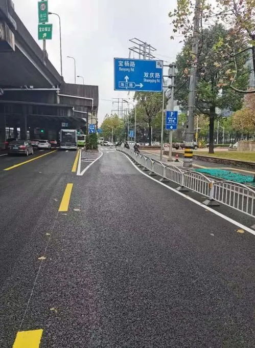 交通微改造，铺就大通畅 公交港湾、友谊西路助力出行便捷